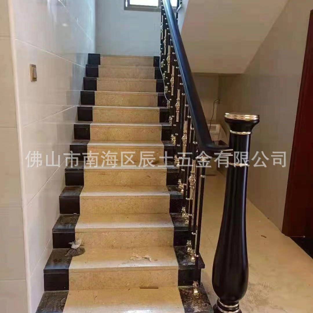 铝艺扶阳手台铝护栏别墅室外合金扶手雕花镂空金属扶楼梯立柱内手