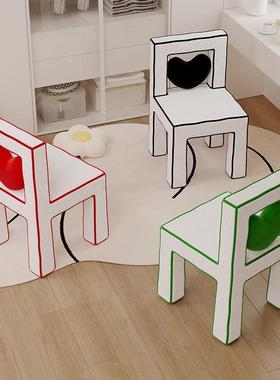 创意卧KBU爱心漫画化妆椅子多巴胺室休闲靠梳妆凳网红卡通术艺背