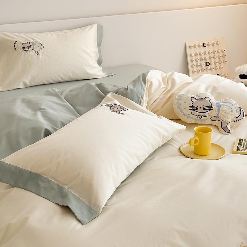高档类母婴级贡缎0纯棉四件EAB套卡通刺绣被10支全A棉床单套床上