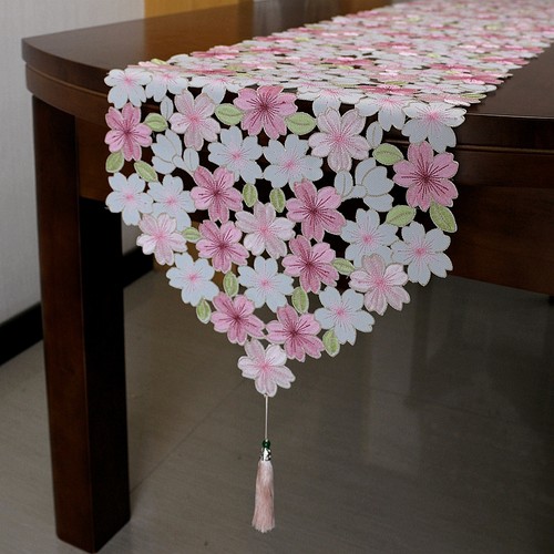 桌旗刺绣布艺日单现代田园餐桌布桌垫电视柜盖巾吊穗床旗茶几盖巾