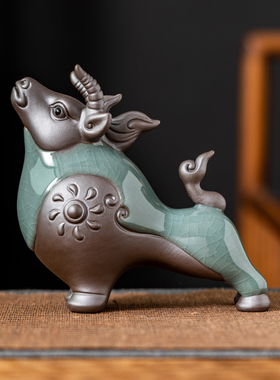 牛家居陶瓷摆件创意微景观装饰品盆景假山鱼缸造景桌面动物茶宠