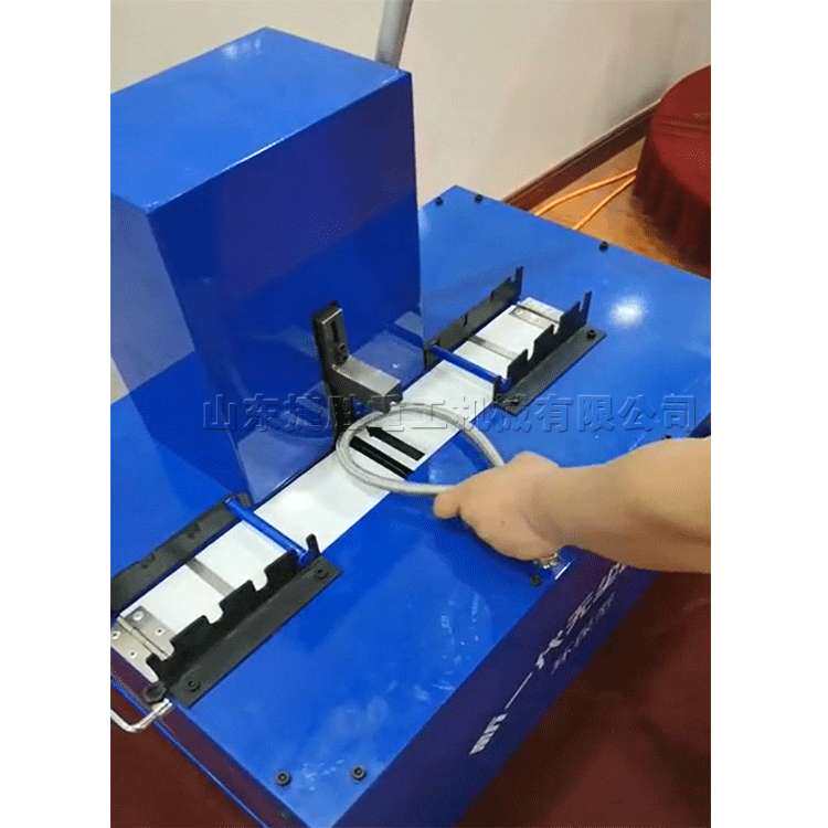 现货手动无尘胶管切管机 钢丝缠绕胶管高压截管机 磨损低无碎屑