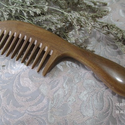 天然绿檀木梳子防静电加长大号宽齿家用梳子女刻字按摩脱发卷发梳