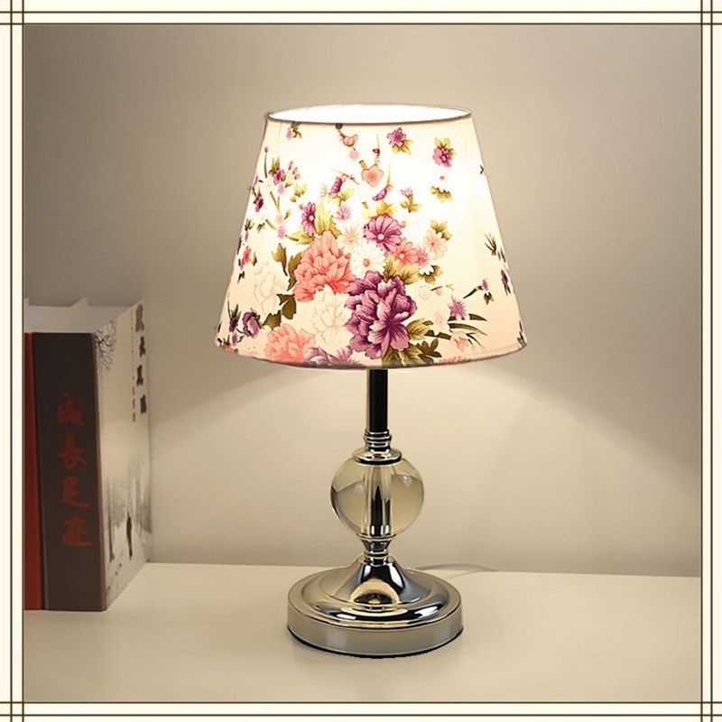 欧式婚庆卧室装饰台灯 现代简约暖光喂奶小夜灯调光节能LED床头灯