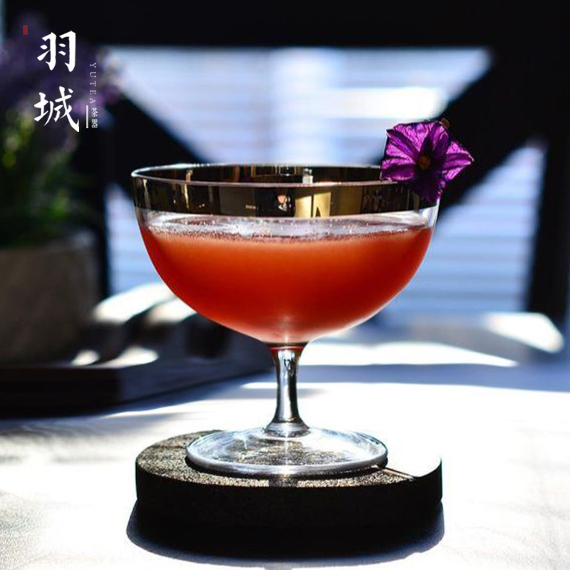 创意阔口冰球杯矮脚调酒马提尼杯鸡尾酒杯 水晶甜酒杯马天尼杯子