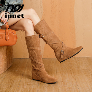 innet 骑士靴女2025早秋新款爆款巨好看的今年超火中长筒搭配裙子