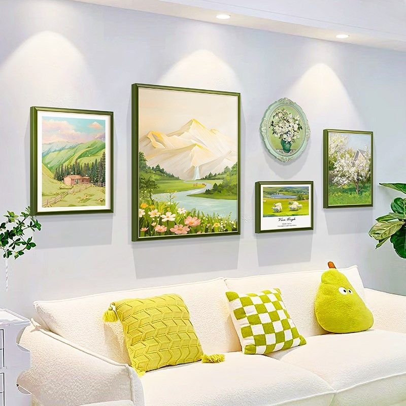 原木风客厅挂画沙发背景墙装饰画绿色系壁画日照金山奶油风装饰画
