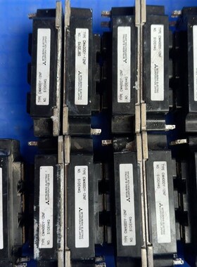 CM400DY-12NF拆机。功能完好