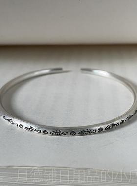 正品菩提树下足银纯银小花纹复口古做旧泰国手工银鱼闭女手镯手环