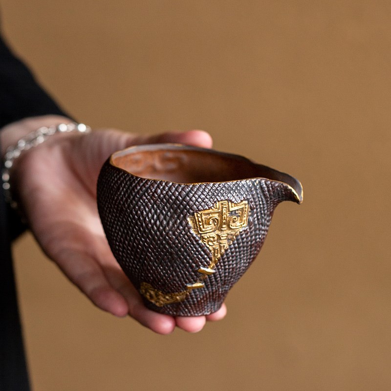 仿古手工老岩泥描金公道杯 中式复古浮雕茶海 功夫陶瓷茶具匀茶杯