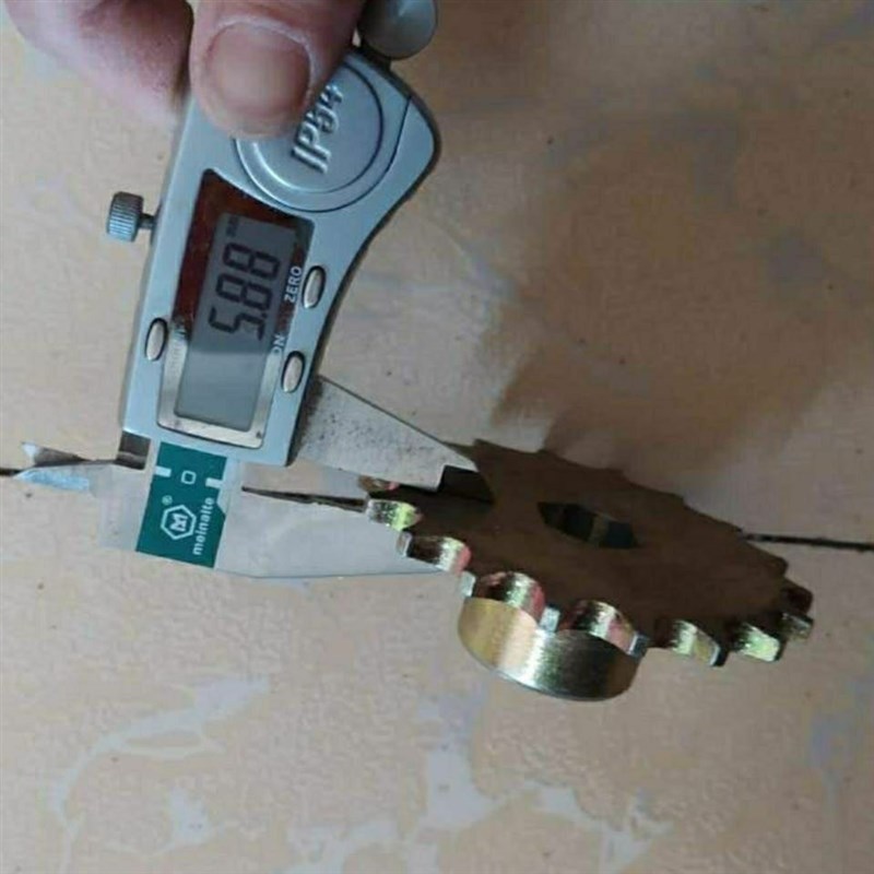 德国播种机配件分08B链轮20 28链轮六方孔链轮15齿到22齿