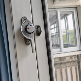 老式铝合金门窗锁扣推拉塑钢窗户移门五金配件锁勾不锈钢月牙锁勾