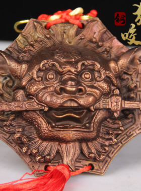 紫色铜狮咬剑挂件 铜八角狮头挂件 铜狮子挂件