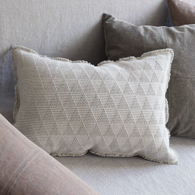 弋采现代简约侘寂风民宿沙发床棉麻腰枕方抱枕靠垫靠包靠背枕头套