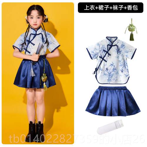 正品六一儿儿童演出服啦啦小队中风服装学生运动会班服夏幼国园合
