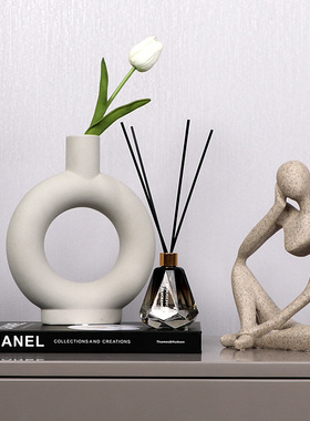 样板房卧室茶几边桌飘窗软装饰品摆件花器杂志简约现代陶瓷工艺品