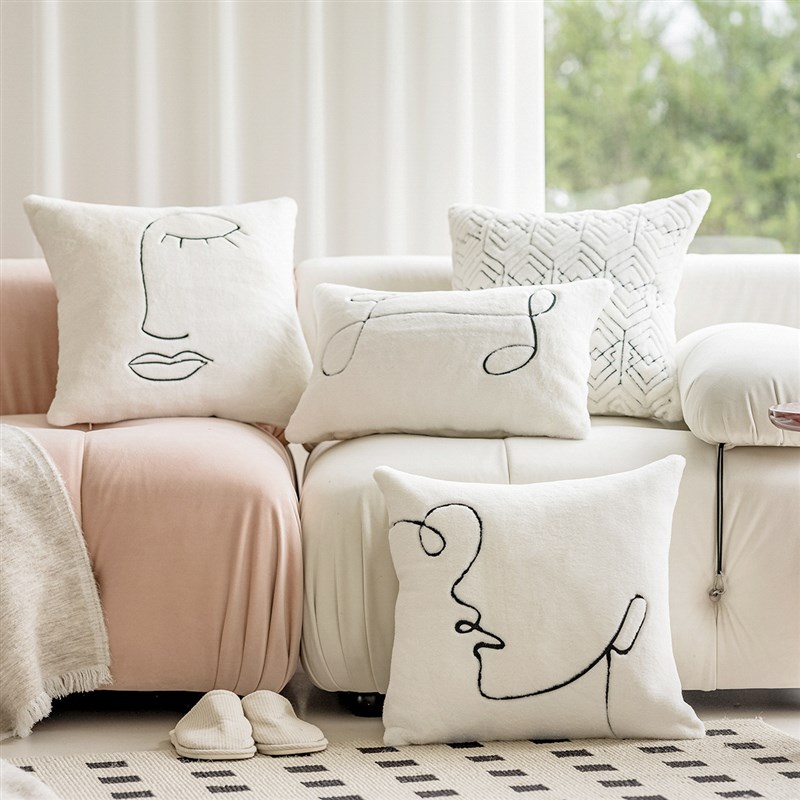 现代简约几何毛绒抱枕套客厅装饰靠枕床头靠垫床上靠垫样板间民宿