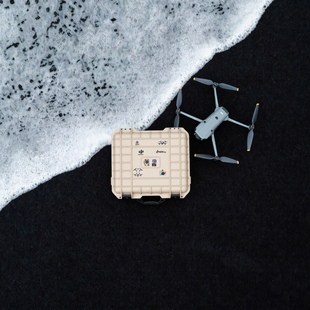 DEBY航拍用于大疆DJI御4PRO无人机MAVIC4创作者套装安全箱收纳盒背包手提箱配件RCPRO2遥控器防水抗压防爆箱