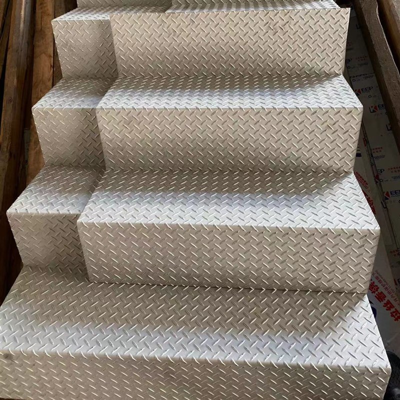 不锈钢花纹板30不锈钢防滑板楼梯踏板折弯加工厚1-8mm来图定制