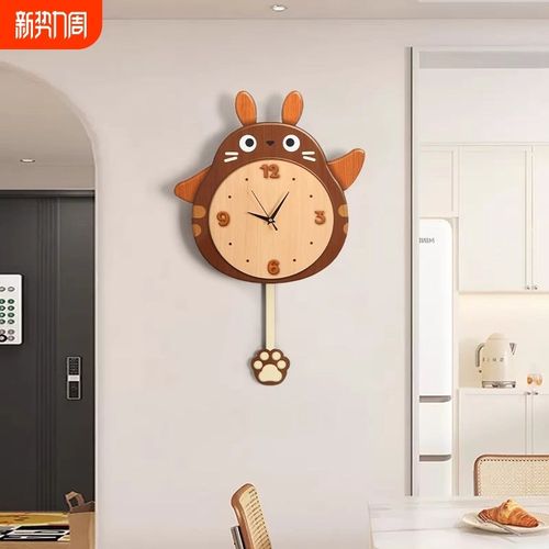 可爱龙猫转角钟表画客厅时钟装饰画餐厅静音钟表墙面挂画可摇摆