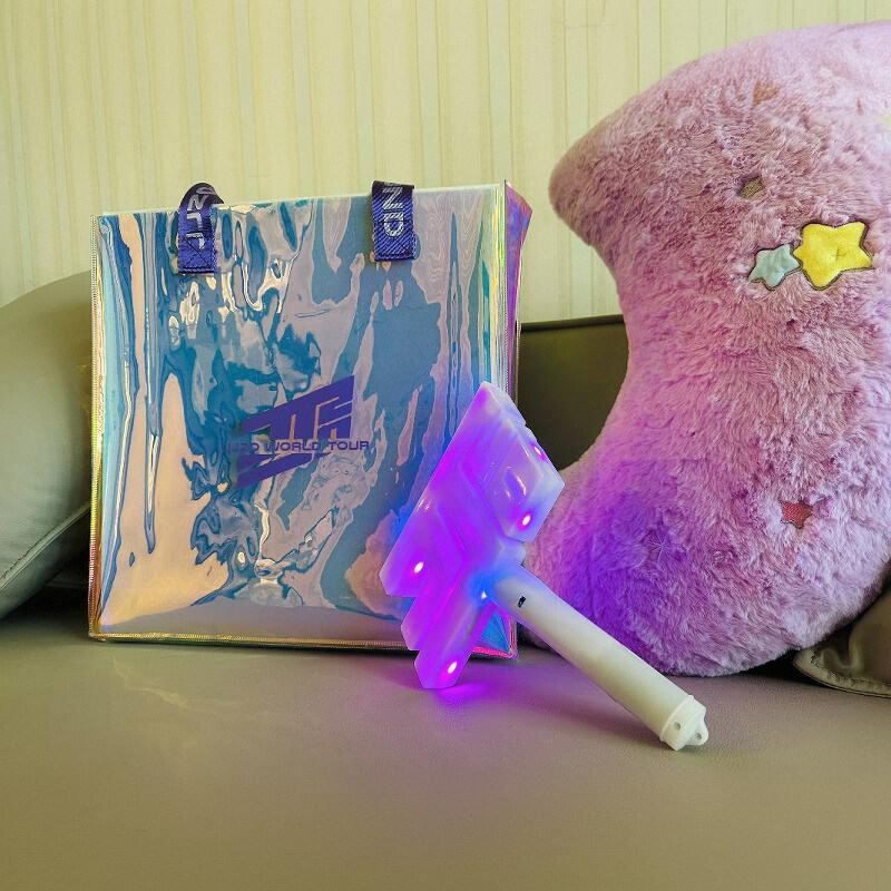 林俊杰JJ20二代镭射包内胆包毛毡材质加内层隔层拉链演唱会应援物