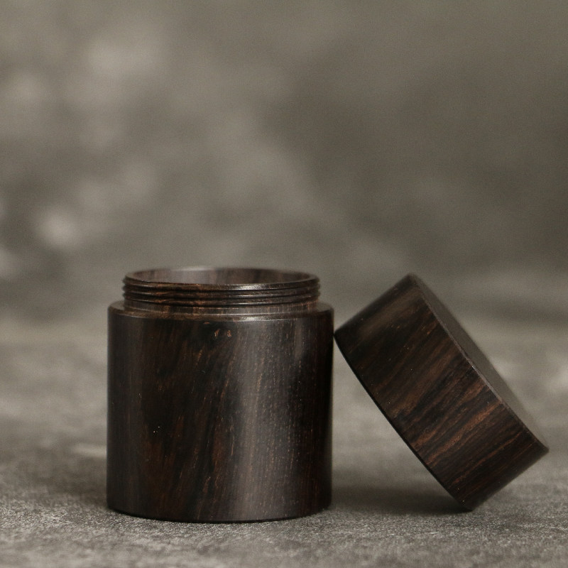直径4.5高6厘米小号黑檀木一体螺纹口香道香器香粉罐茶叶罐茶仓木