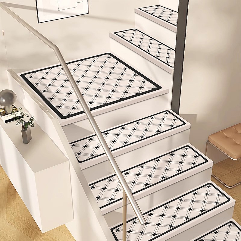 硅胶楼梯踏步垫免胶自粘可擦洗实木家用复式旋转楼梯台阶防滑地毯