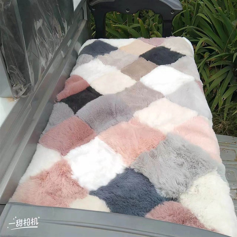 新款通用电动三轮车坐垫汽车加厚电动四轮前坐垫封闭式保暖防滑