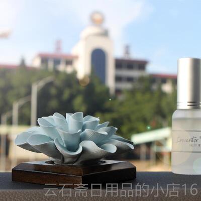 高档陶车莲花汽车装饰车载香水个性红高瓷档女神款网创意内饰品摆