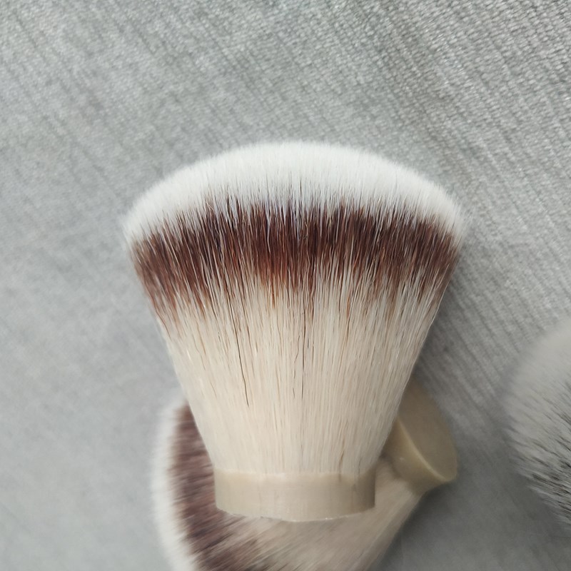 帝诗哎莎2S柔软高弹扇形剃须刷结胡刷头