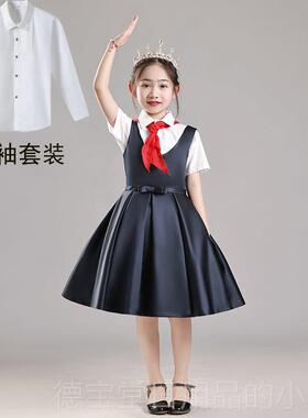 正品儿童持红色爱国朗诵演出服唱毕业照学生团合体合祖国女童主人