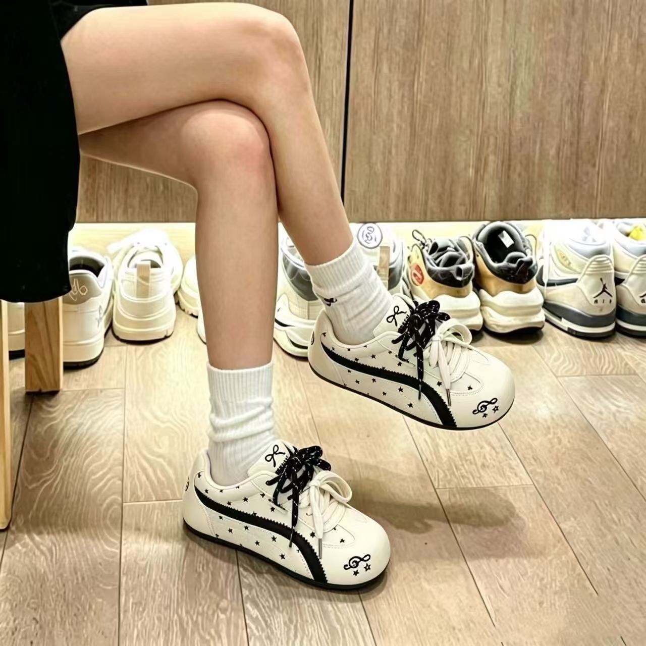 2026春超软学生德训法式小白女鞋