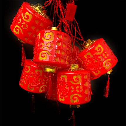 龙年流苏红灯笼春节阳台庭院装饰灯元宵喜庆氛围布置LED小彩灯串