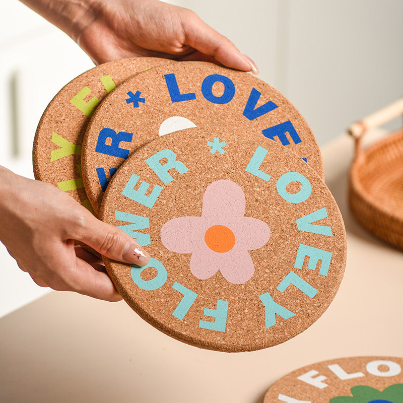 井柚可爱圆形软木锅垫彩绘餐桌垫耐高温家用隔热垫防烫盘垫杯子垫