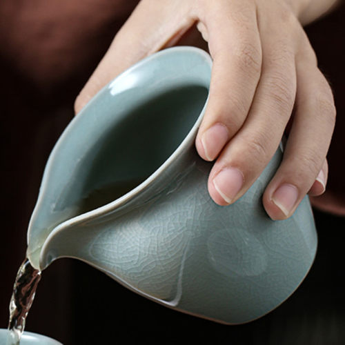 宁不凡陶瓷公道杯茶海分茶器开片可养功夫茶具配件过滤茶漏天青