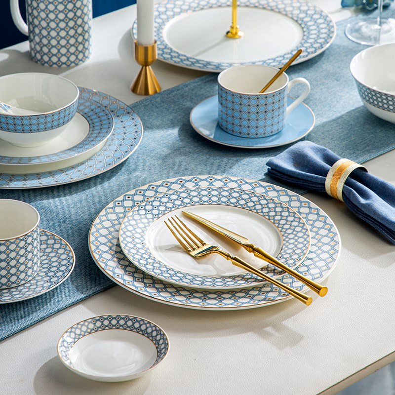 欧式陶瓷盘子甜品牛排餐盘家用平盘汤盘深盘高级感骨瓷西餐盘套装