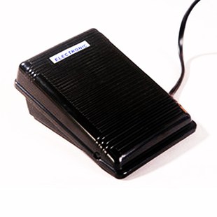 飞跃缝纫机脚踏板 510 2301 770 790 2200电动缝纫机