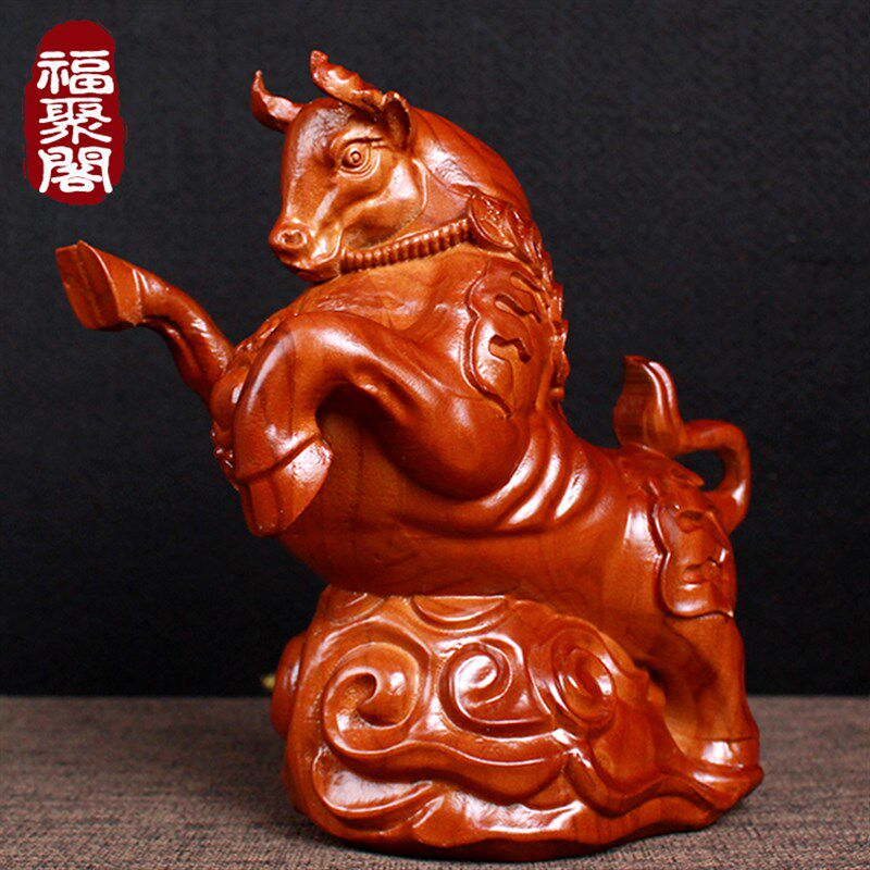 桃木牛摆件生肖牛实木雕刻牛气冲天吉祥物招财木质办公室客厅装饰