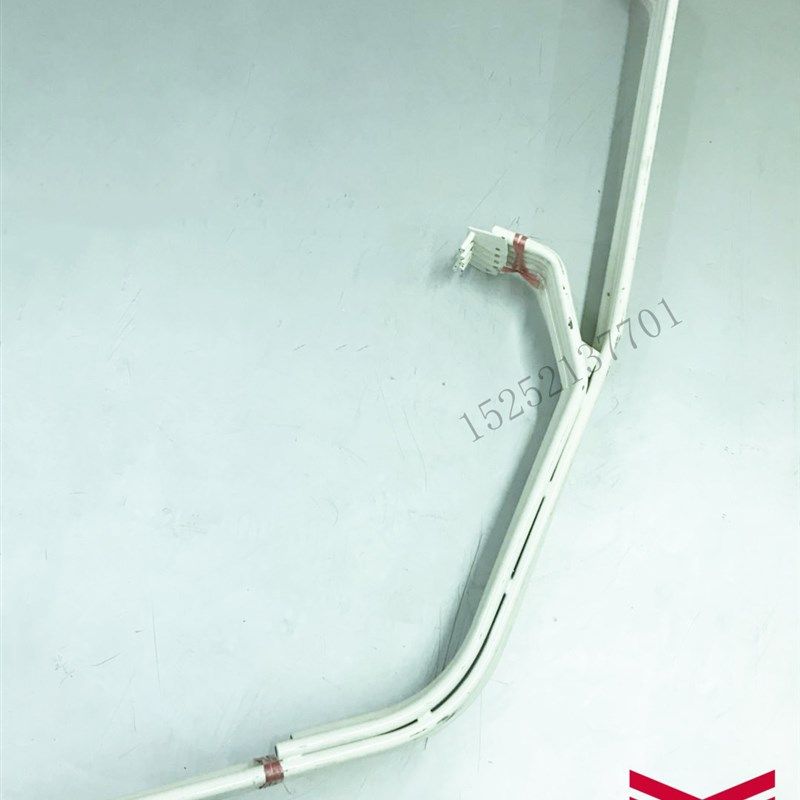 洋马收割机配件AG600 AW50洋马3号 2号 侧分草杆 分禾器