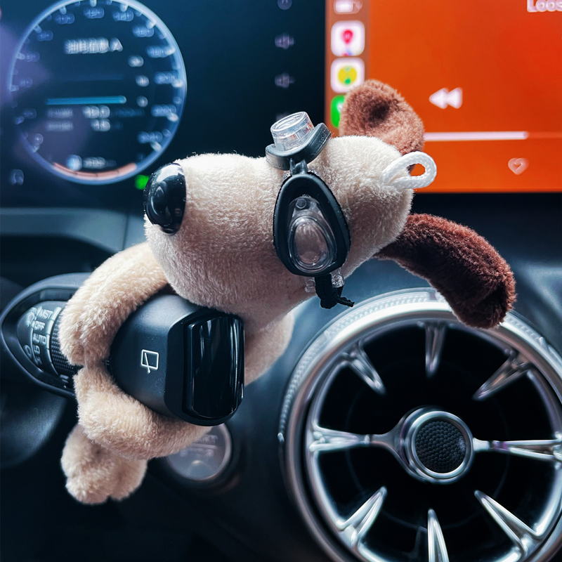 飞行员小狗狗汽车怀挡雨刮器装饰车载方向灯挂件摆件心情好物挂饰