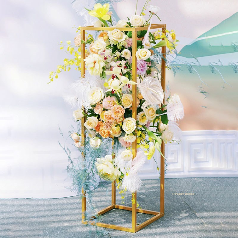 婚庆道具新款铁艺架子几何路引婚礼现场布置路引花柱铁艺方框路引