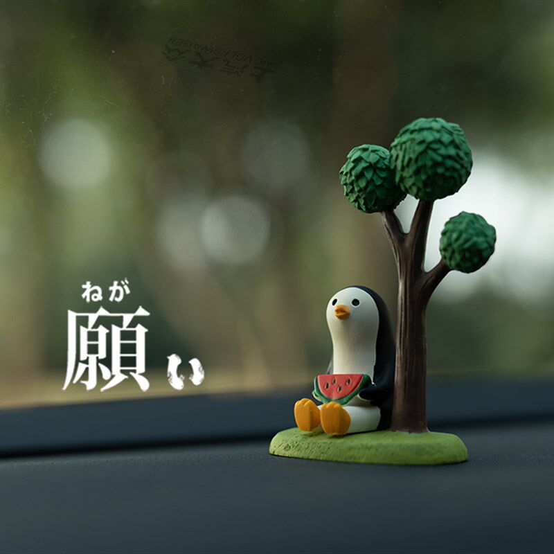 树下吃西瓜的夏天~可爱小清新治愈系小猪企鹅中控台汽车摆件公仔
