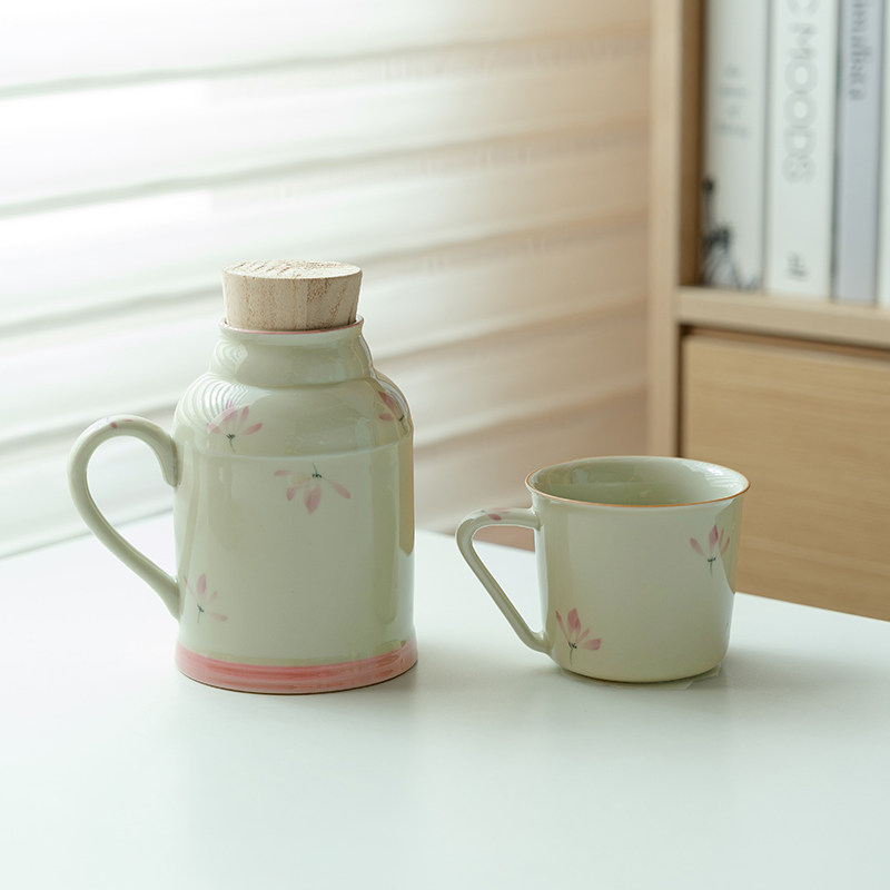 拓土创意陶瓷喝水杯带盖家用纯手绘粉兰花焖茶壶大容量带把泡茶杯