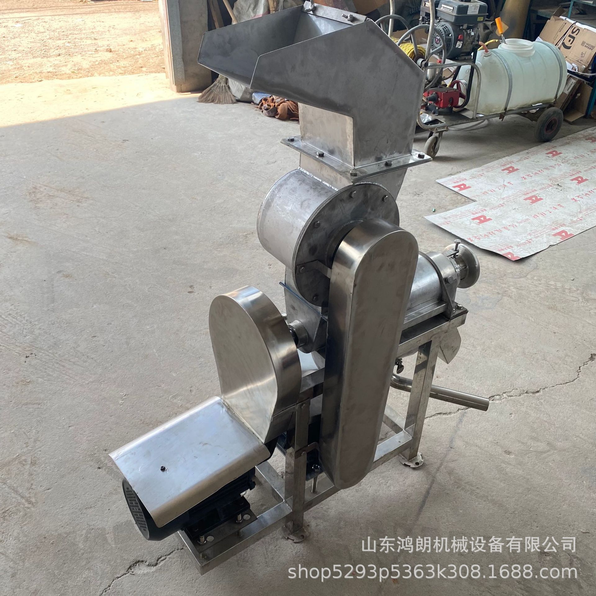 大型破碎2.5吨产量水果榨汁机椰肉挤压打汁机原汁饮料压榨机