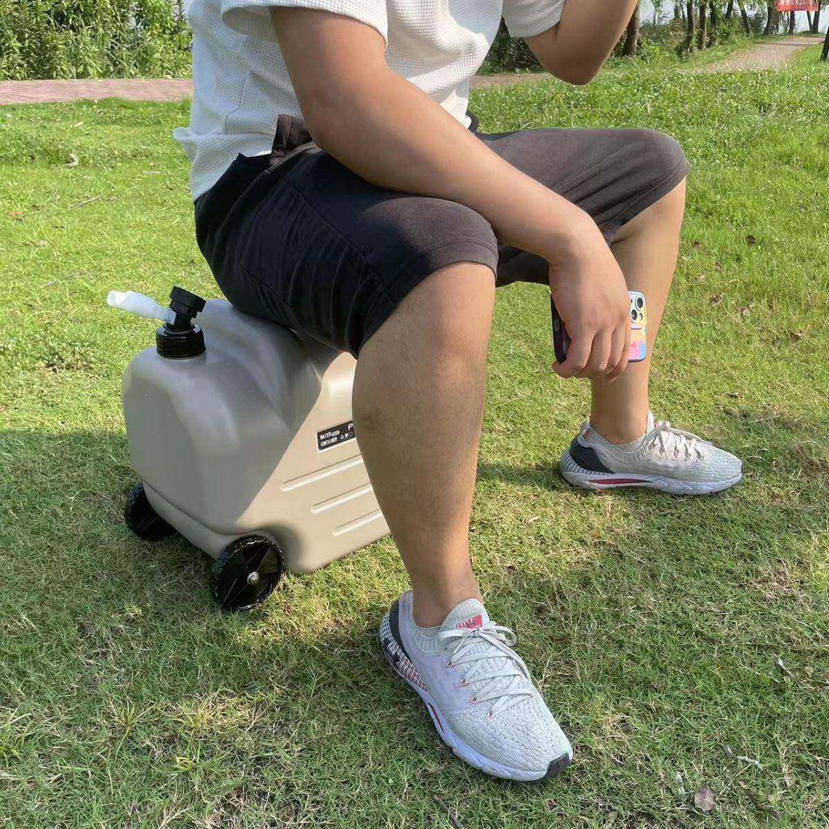 户外水桶28L露营便携带龙头野外自驾游车载大容量加厚手提储水箱