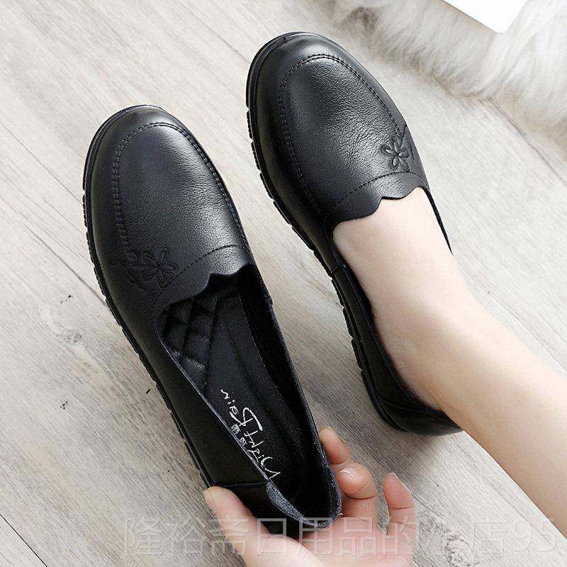 高档春秋鞋妈妈真皮底防滑中跟中年单鞋软中老年坡跟皮鞋鞋2女025