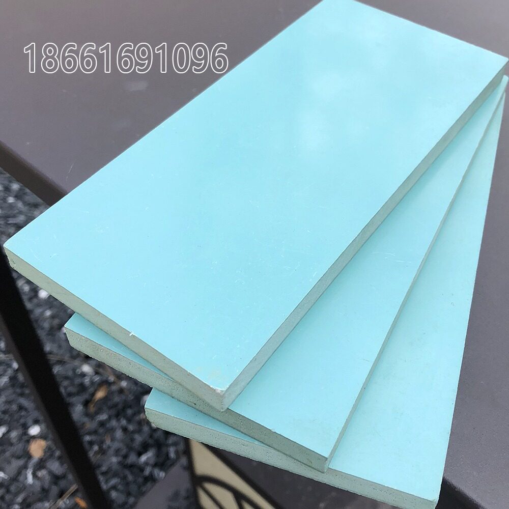 PVC塑钢建筑模板结皮发泡工艺