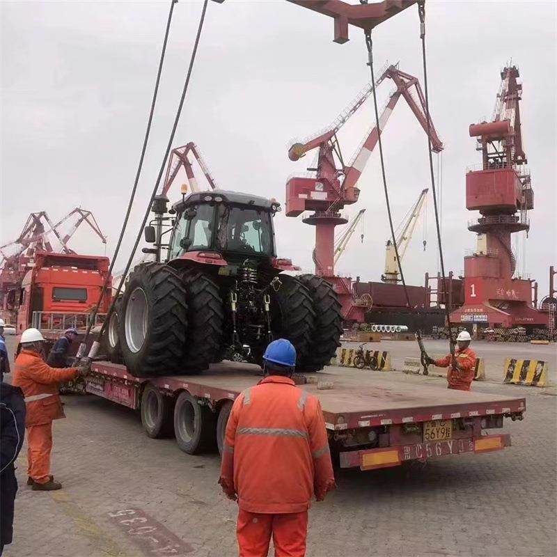 2604后轮胎大耕地拖整拉机四双驱农用拖拉机犁地地CGN用马力拖拉