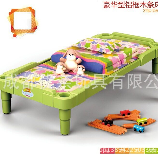 育才豪华型幼儿园折叠床铝框木条床儿童床木条床