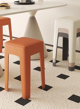 软凳子家用结实用塑料JJV包妆方凳简约板凳收纳耐餐桌凳可叠螺化